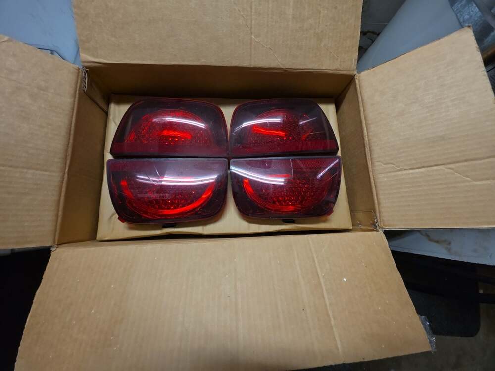 2010 to 2013 Chevy Camaro Factory tail lights